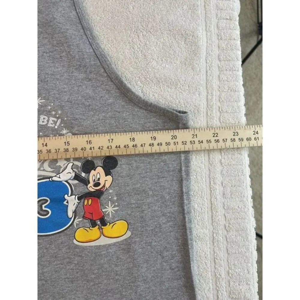 Vintage Walt Disney World Sleeveless Tank Top 2003 Size Large Mickey Goofy Donal
